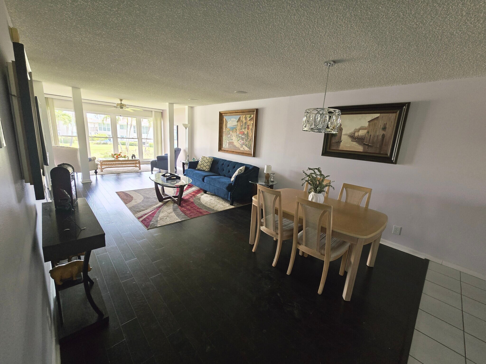 Building Photo - 160 Palm Dr