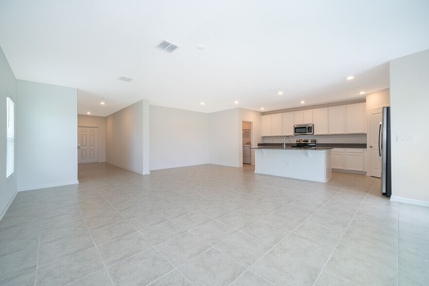 Building Photo - 732 Citrus Reserve Blvd