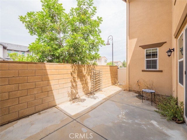 Building Photo - 12925 Waterlily Way