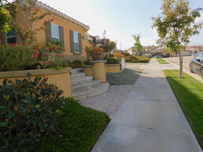 Building Photo - 7291 Range Vw Cir