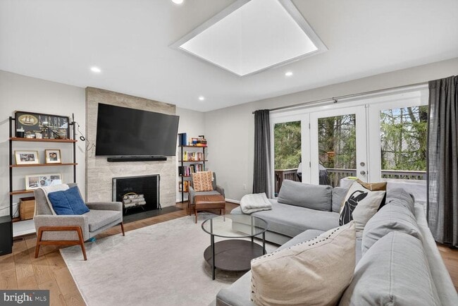 Building Photo - 5908 17th St NW