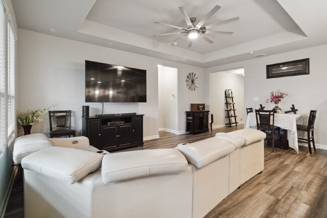 Building Photo - Beautiful single-story home in the sought-...