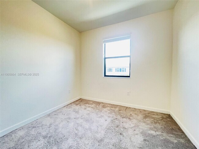 Building Photo - 28622 SW 133rd Ct