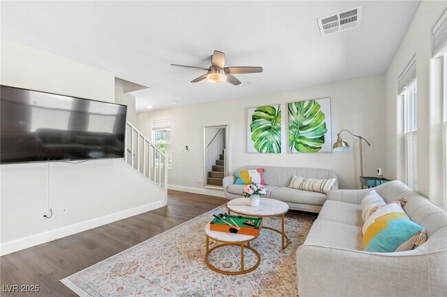 Building Photo - 302 Quail Dove Ave
