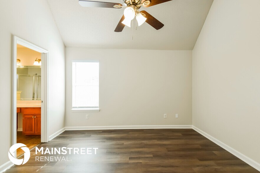 Building Photo - 7246 Durango Dr