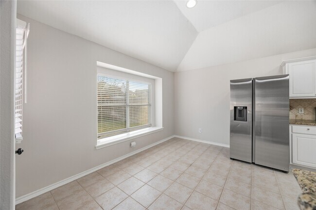 Building Photo - 19718 Gable Woods Dr