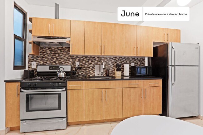 Building Photo - Room in Shared 2 bed/2 bath home in East Harlem