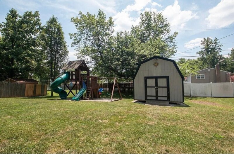 Building Photo - 1381 Firethorne Dr