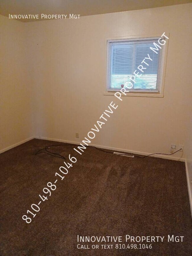 Building Photo - 2829 Plainfield Ave