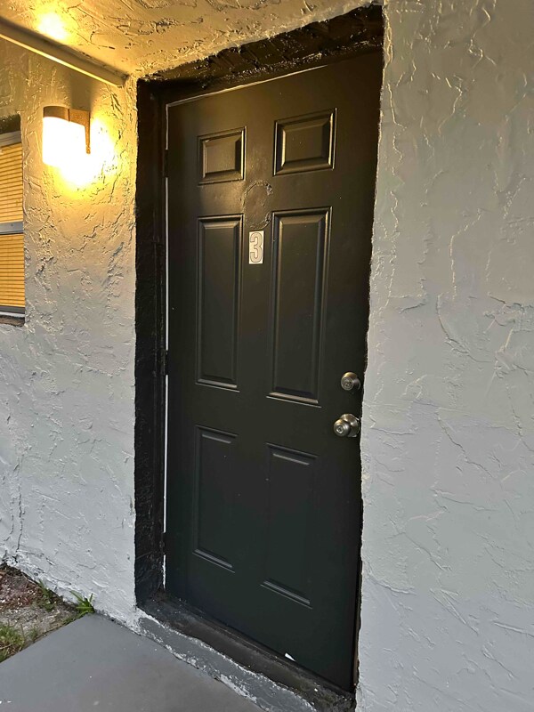 Building Photo - 2720 NW 13th St