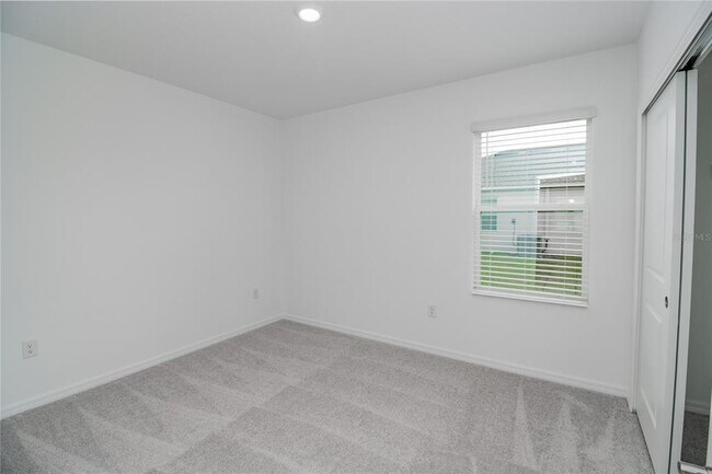 Building Photo - 2068 Babbling Brk Blvd