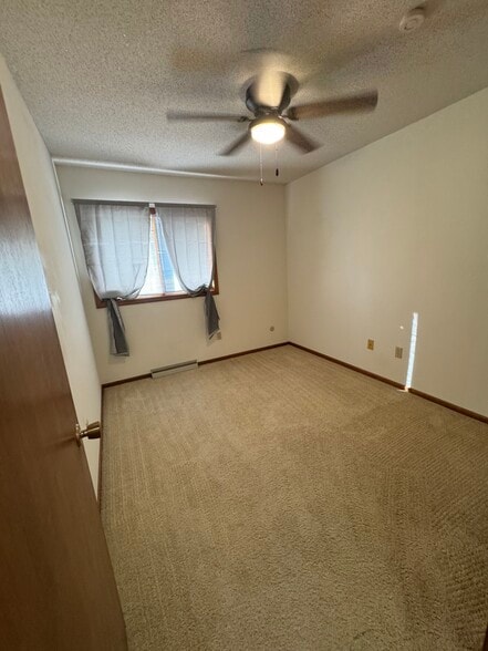 Bdrm #1 - 287 Orrin St