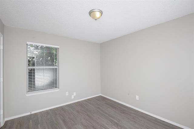 Building Photo - 1113 Glen Creek Dr