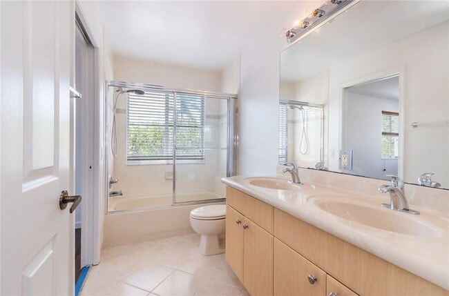 Building Photo - 1609 Sweetgum Terrace