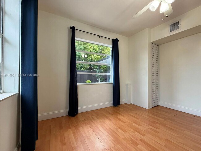 Building Photo - 13330 SW 79th St