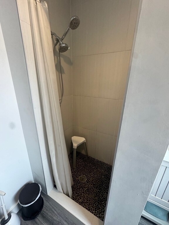 Building Photo - 9 Harding St