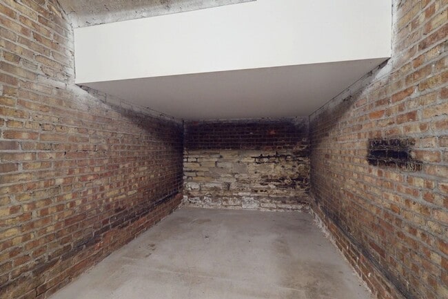 Floorplan - 5474-5480 S. Hyde Park Boulevard