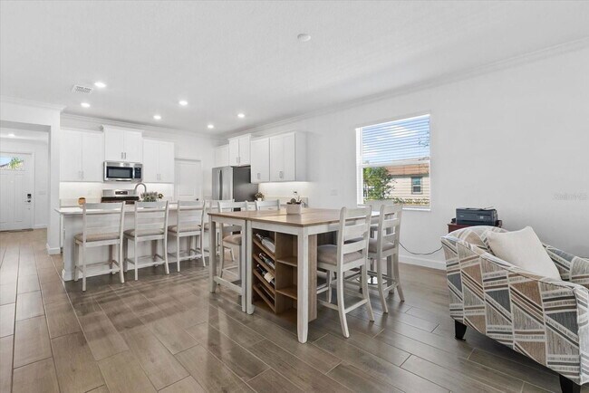 Building Photo - 5524 Little Path Dr