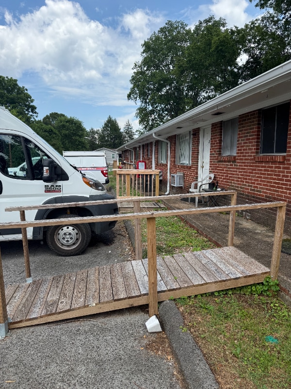 Building Photo - 75 McCallie Rd