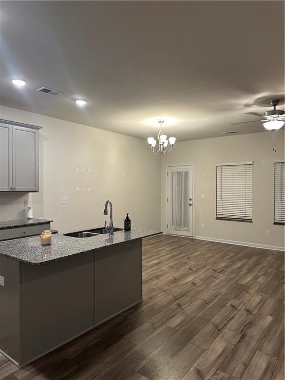 Building Photo - 115 Buckingham Ln