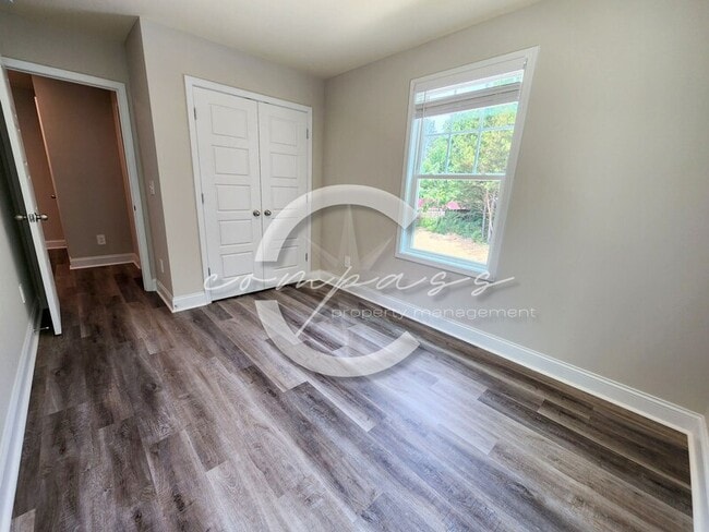 Building Photo - 6406 Olmadison Pl