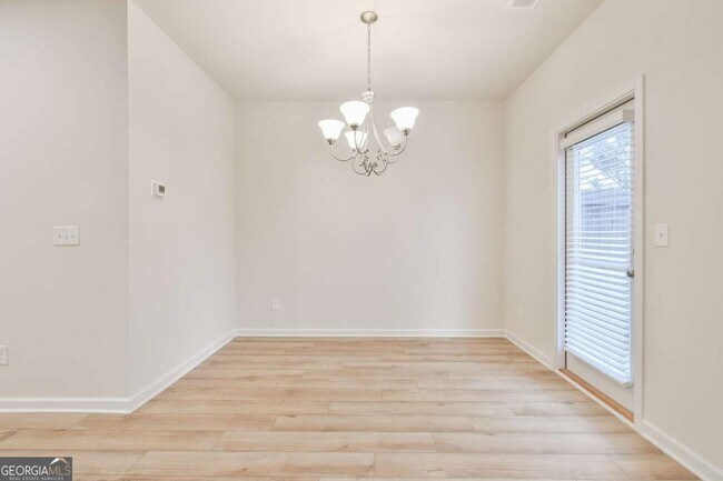Building Photo - 4541 Bishops Ln