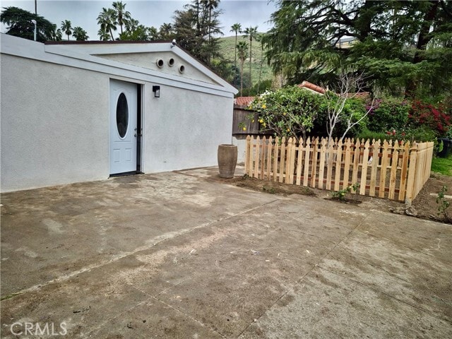 Building Photo - 857 W Edgehill Rd