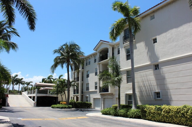 Building Photo - 3302 Tuscany Way