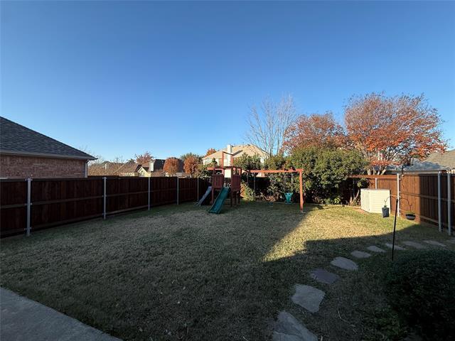 Building Photo - 3421 Marsalis Ln