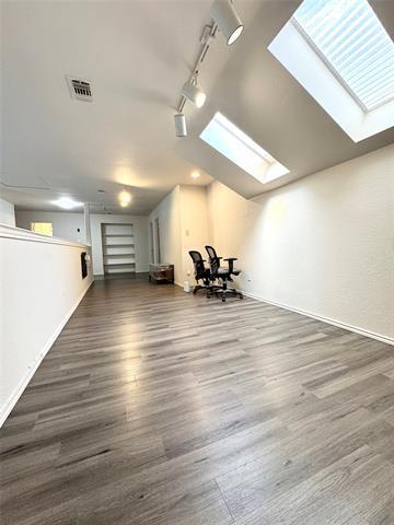 Building Photo - 811 Fairlawn St