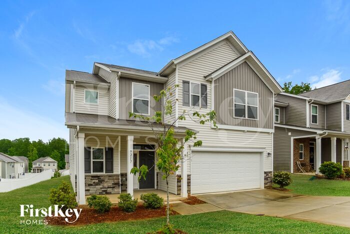 Building Photo - 9217 Evans Creek Ct