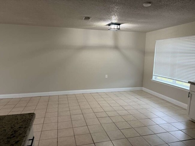 Building Photo - 7545 Neely Dr