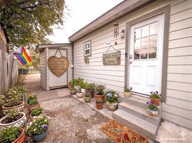 Building Photo - 1315 Whitley Dr