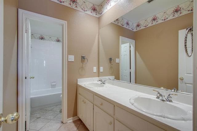 Building Photo - 224 Heatherwood Dr