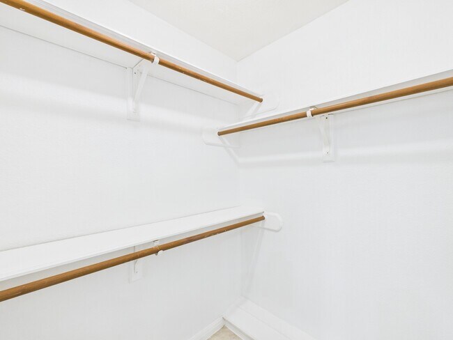 Building Photo - 7610 Hopewell Ln