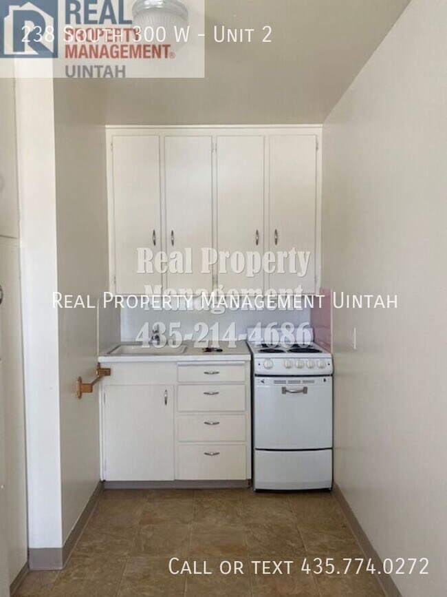 Building Photo - 238 S 300 W