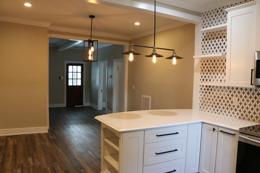 Building Photo - 1426 Harvey St