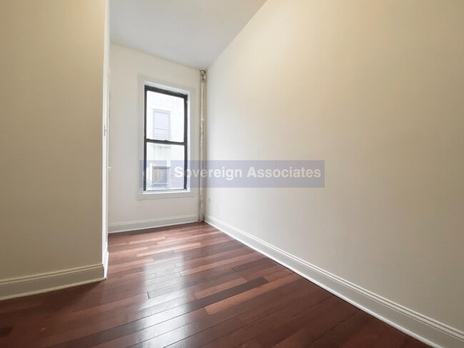 Building Photo - 255 Fort Washington Ave