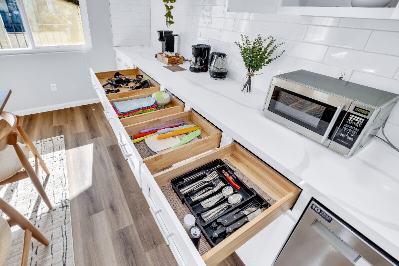 Building Photo - 2361 Gonzaga Ln