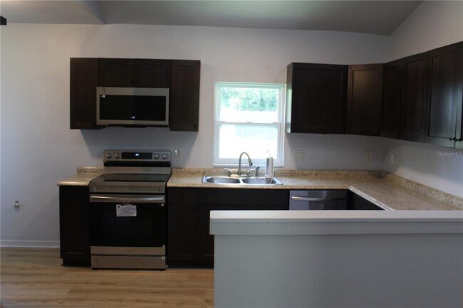Building Photo - 11413 Pruett Rd