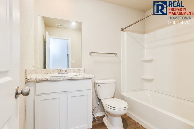 Building Photo - 19 Curly Leaf Ln