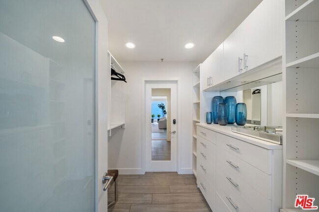 Building Photo - 26508 Latigo Shore Dr