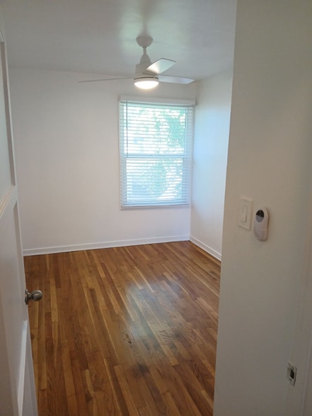 Building Photo - 7460 Hollywood Blvd