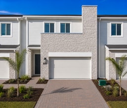Building Photo - 409 Bogey Dr