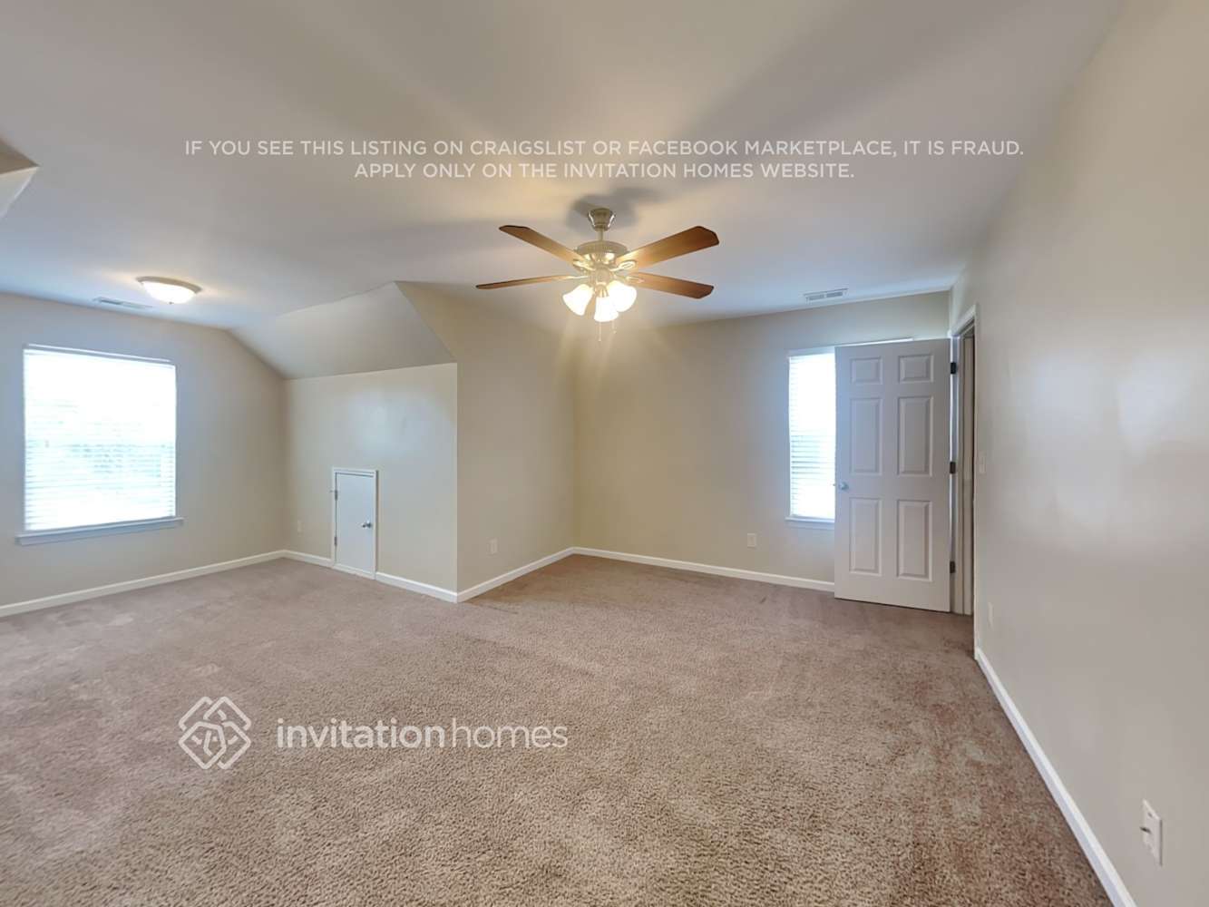 Building Photo - 1592 Ewing Farm Dr