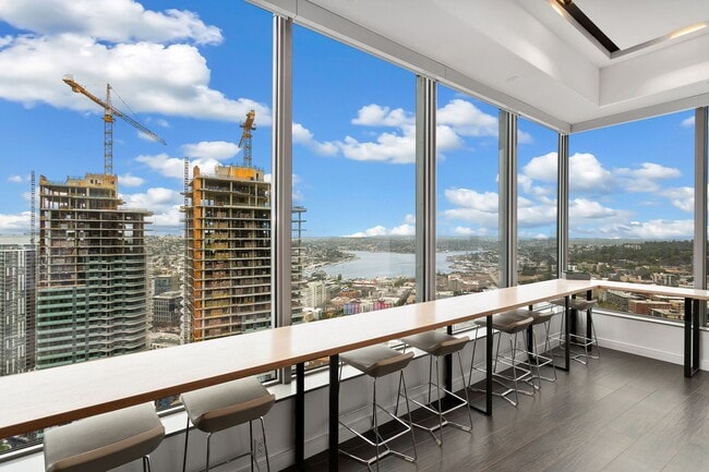 Building Photo - 1808 Minor Ave