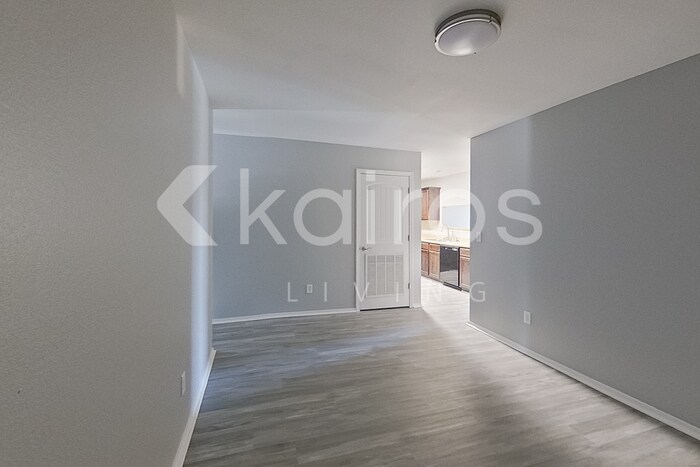 Building Photo - 4009 Thomas St