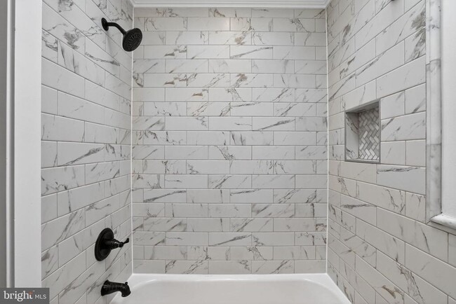 Building Photo - 1959 H St NE