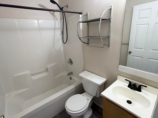 Building Photo - 6903 Sea Turtle Cir
