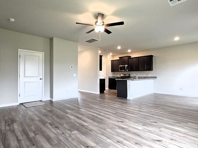 Building Photo - 1708 Amaranth Ln